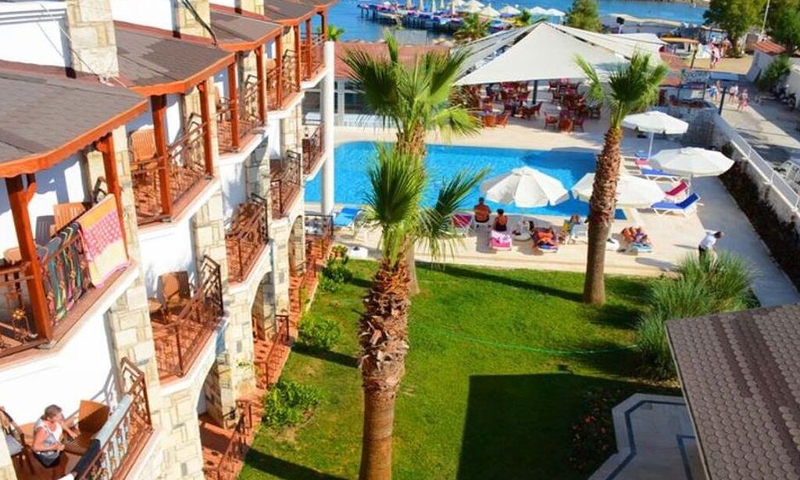 Ayaz Aqua Beach Hotel
